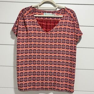 Aventura (REI) women's Spectra top graphic pattern made in India t-shirt size M